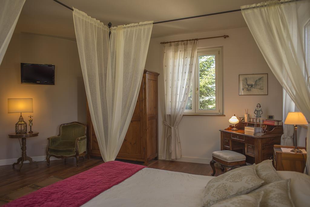 L'Antigo Granaro Guest House Agugliano Bagian luar foto