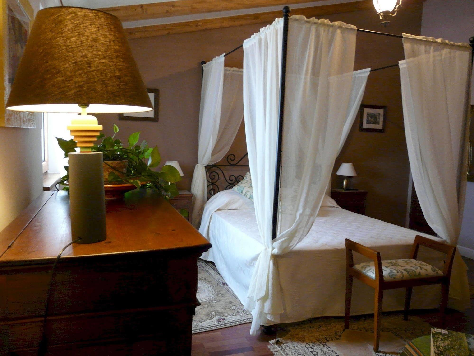 L'Antigo Granaro Guest House Agugliano Bagian luar foto